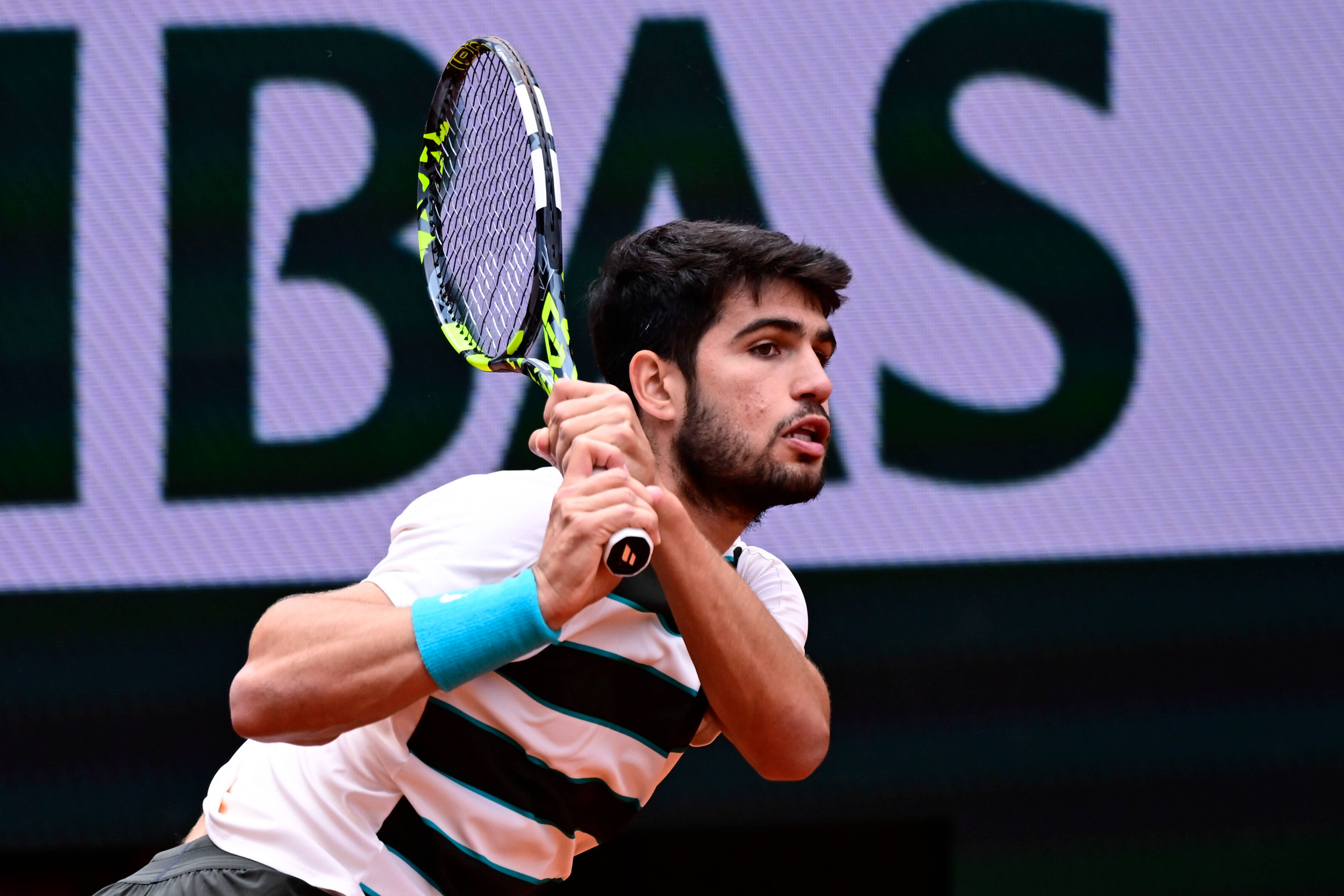 日本网球队险胜法国网球队,阿尔卡拉斯完成帽子戏法的简单介绍 日本网球队险胜法国网球队,阿尔卡拉斯完成帽子戏法的简单介绍