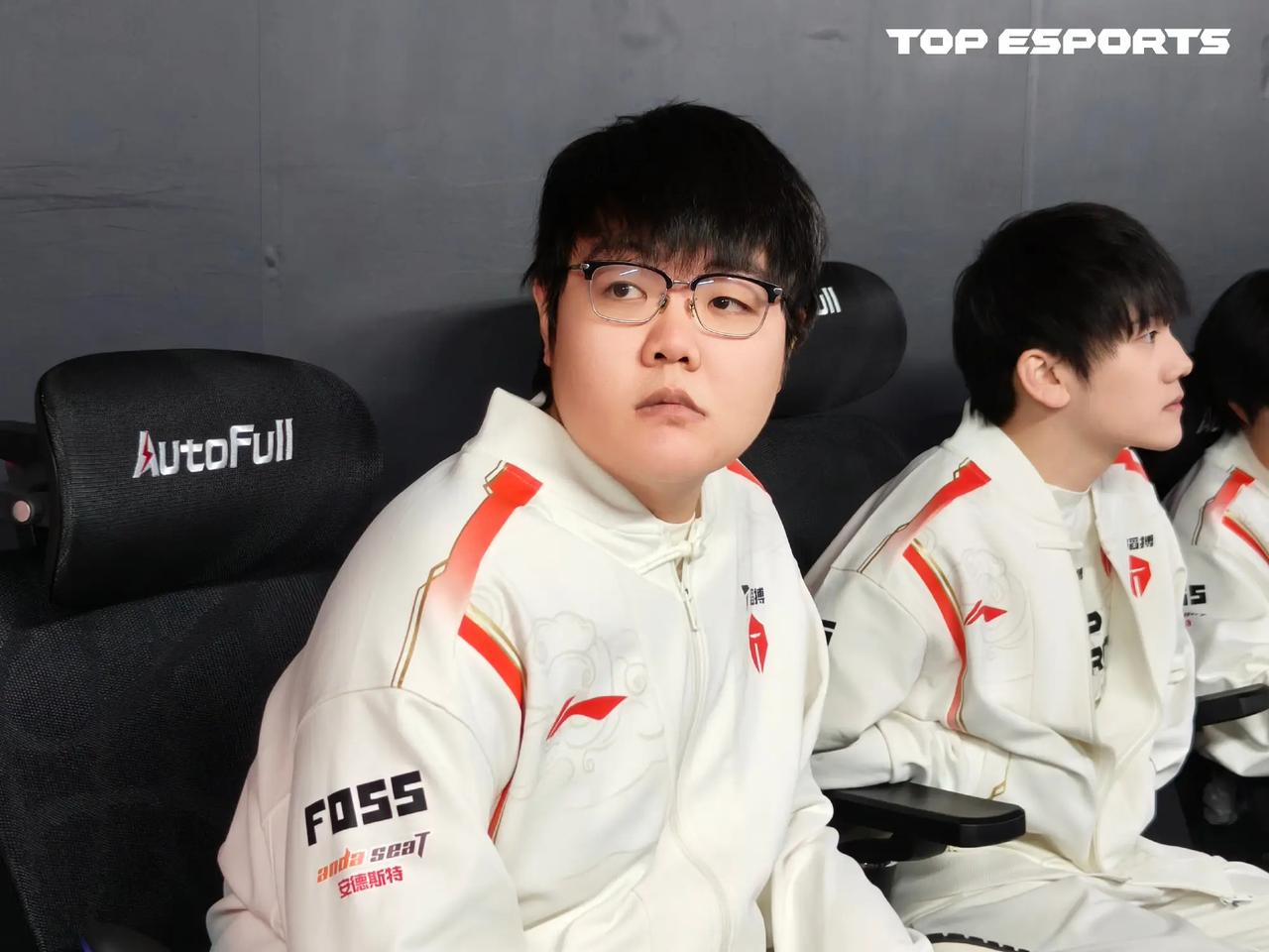 TES翻盘PSG，Jankos单局斩获MVP焦点之战淘汰赛，技惊四座