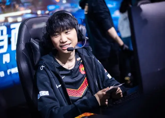 DK横扫C9,Doinb开启传奇时刻峡谷大战淘汰赛,锁定晋级资格 DK横扫C9,Doinb开启传奇时刻峡谷大战淘汰赛,锁定晋级资格