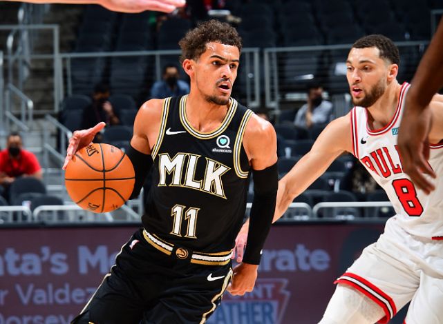 开云体育APP下载-青岛队逆转深圳队，拉文带队取胜